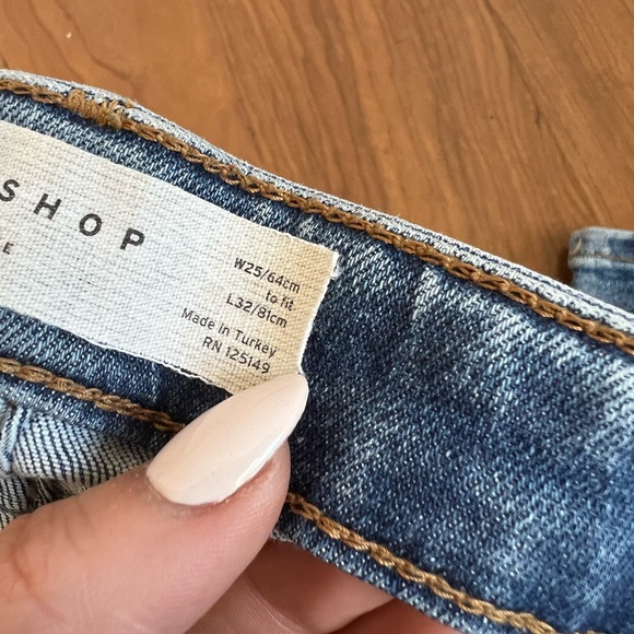 High Rise Jamie Jeans - Picture 2 of 5